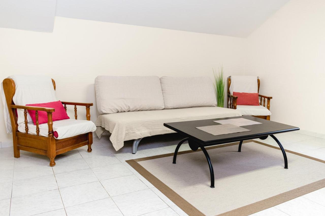 La Cueva De Apartment